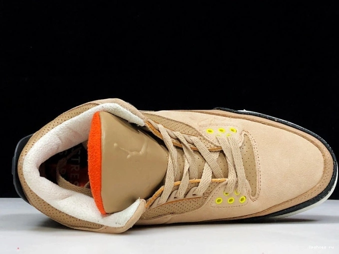 NRG Jordan  JTH 'BIO 3 AV6683-200 AIR Beige' 0822